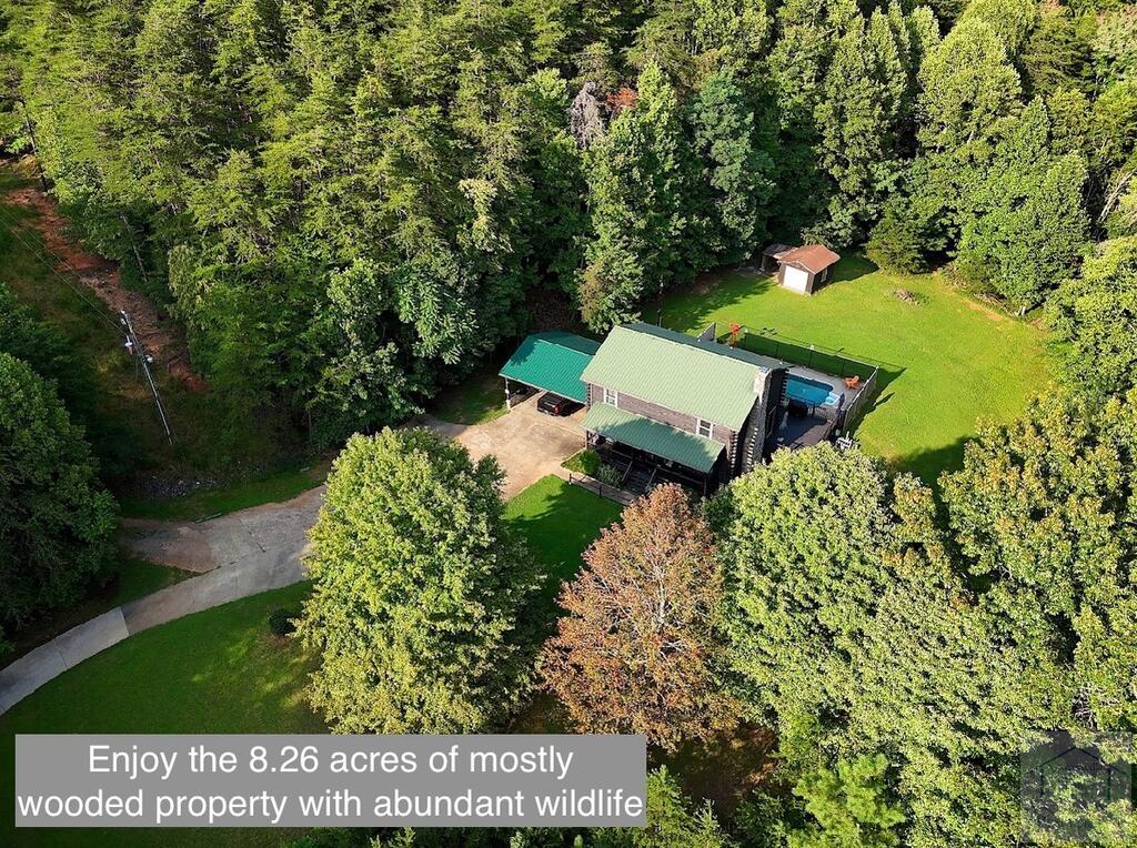 3920 Blackberry Rd