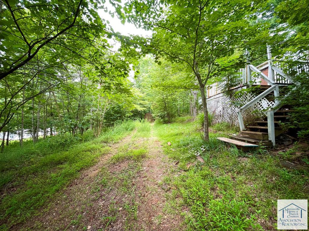1088 Peters Creek Dr