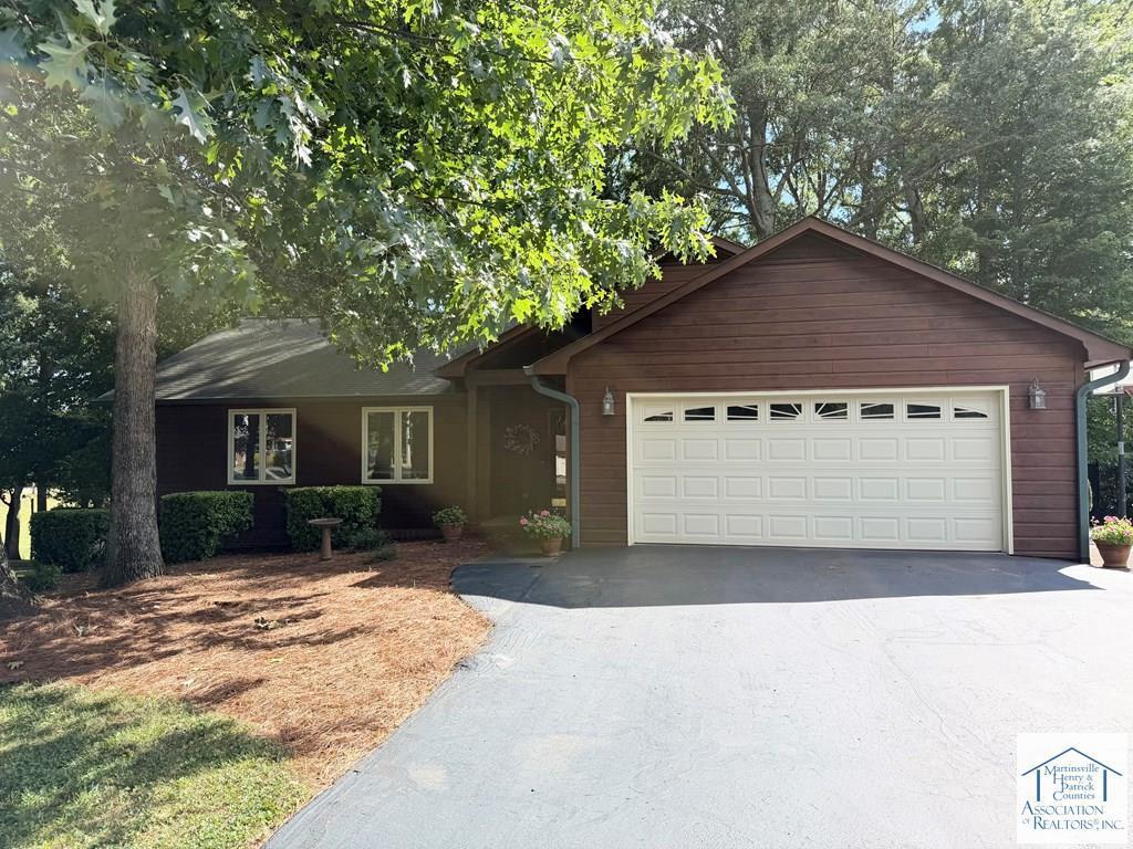 40 Quail Oaks