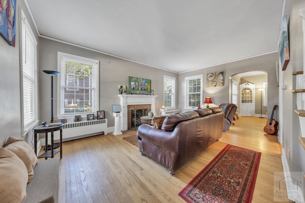 813 Spruce Street