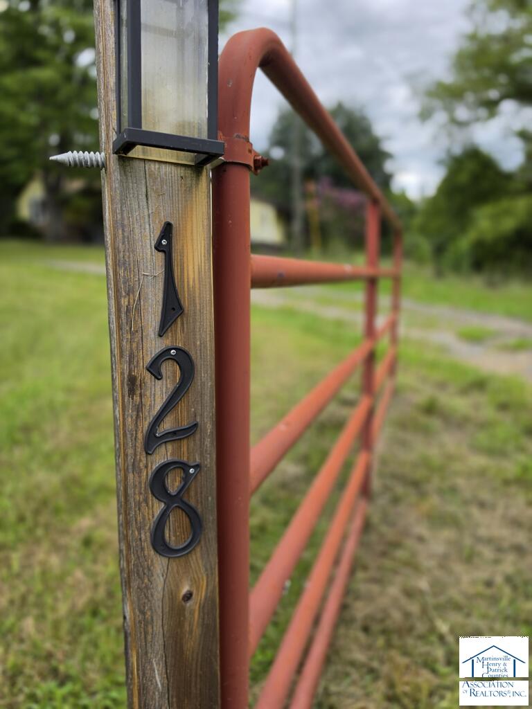 128 Oak Haven Rd