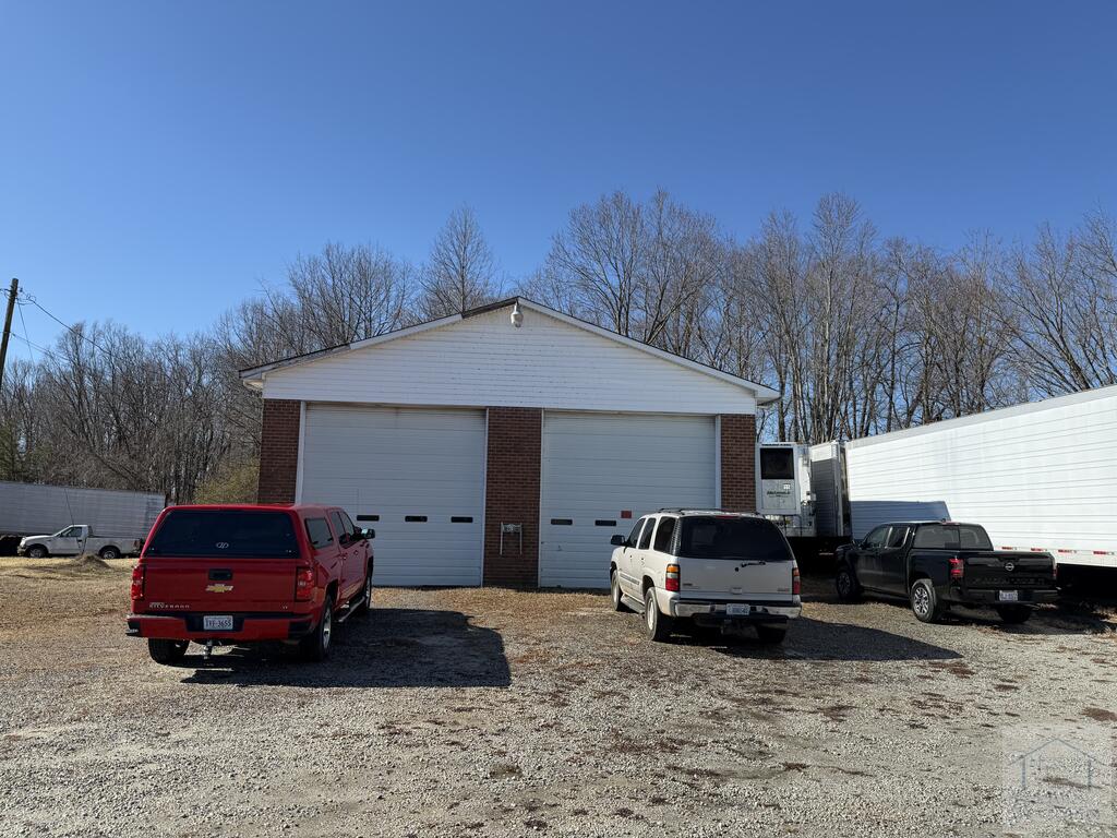 4651 Salem Hwy