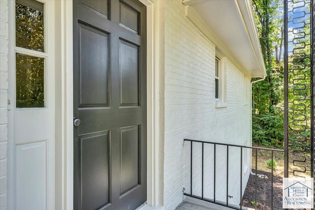 266 Chatmoss Court Ext
