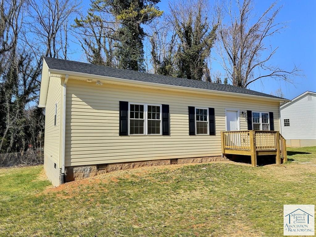 1648 Stultz Rd
