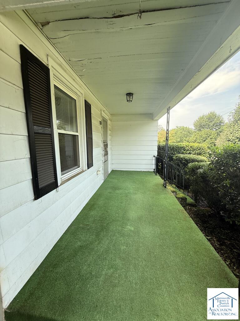 122 Lafayette Avenue