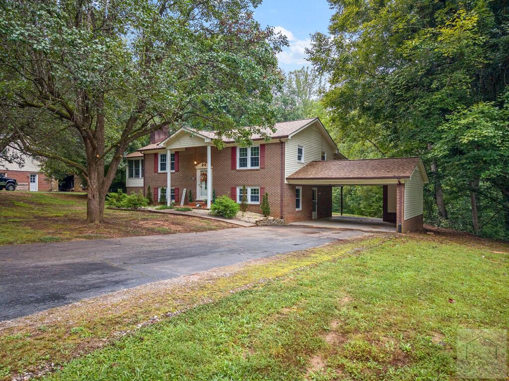 227 Vista View Ln