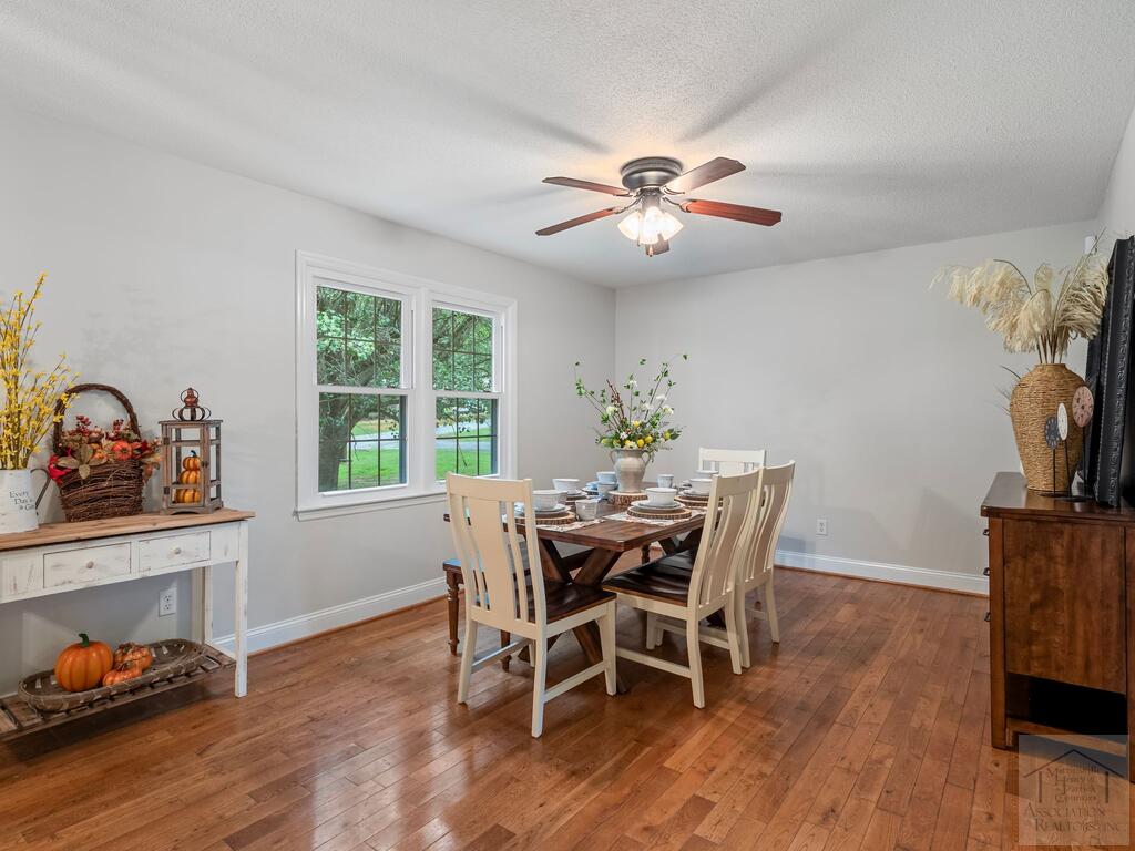227 Vista View Ln