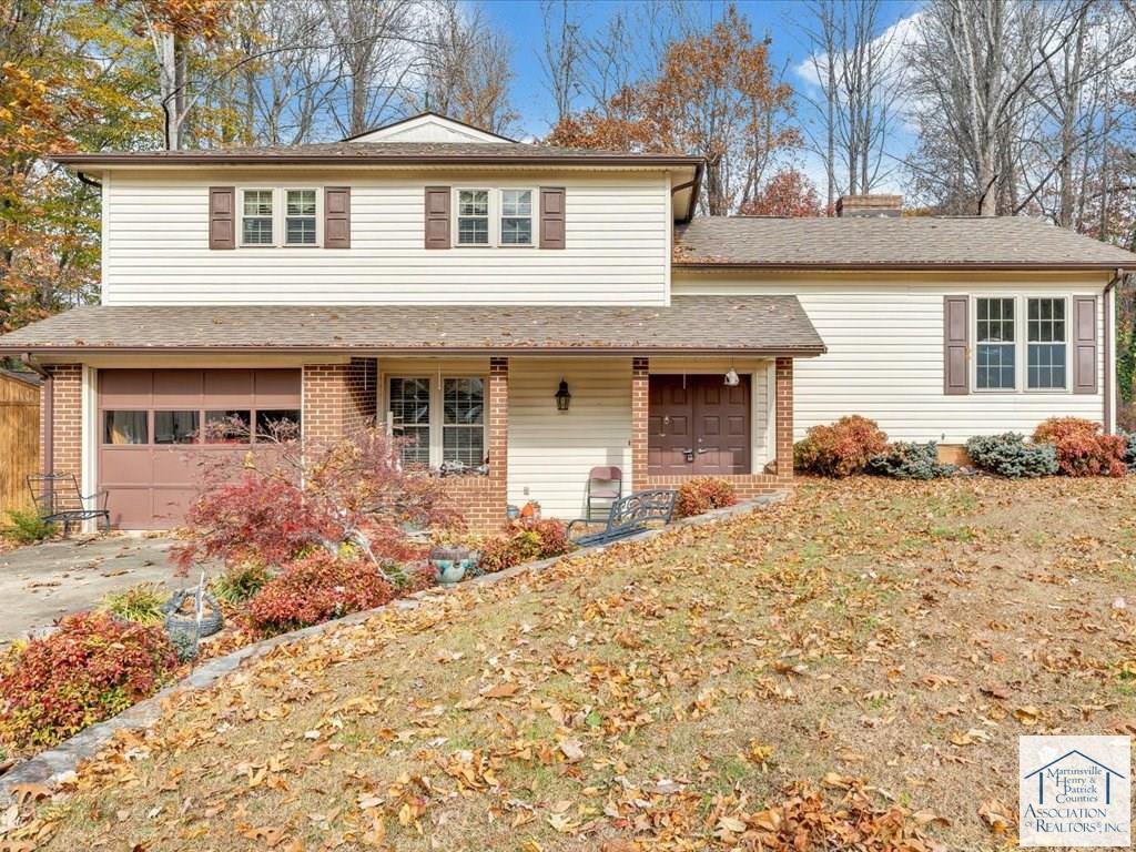 138 Carriage Court
