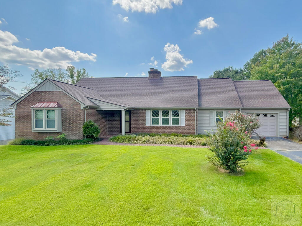 367 Westover Dr