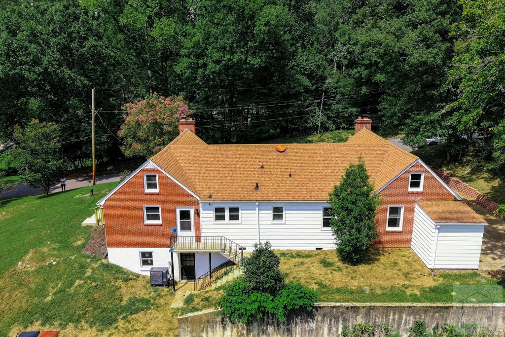 1001 Indian Trail