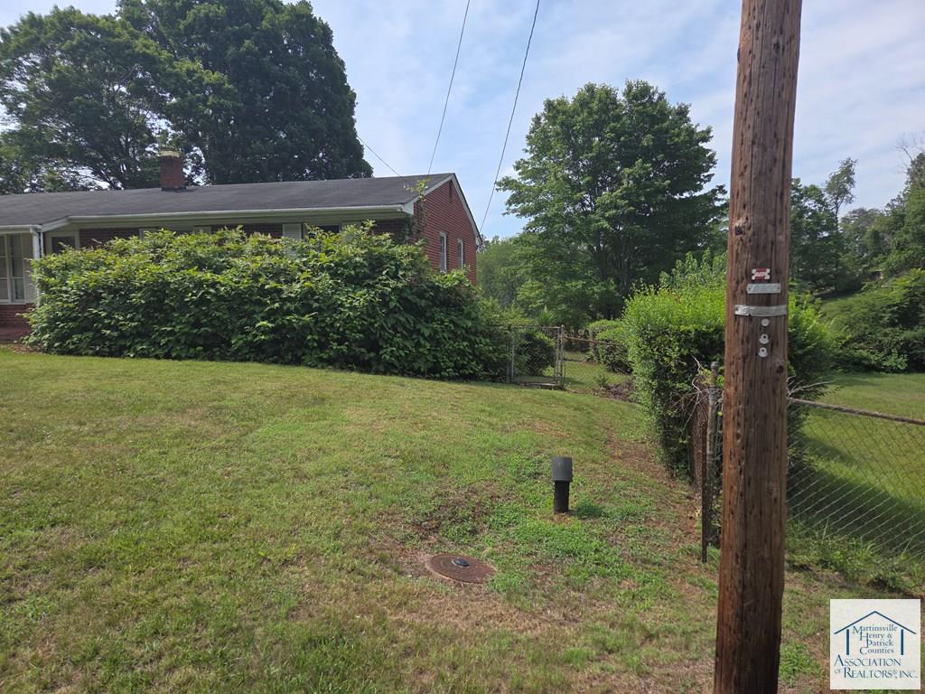 70 Crestmond Lane