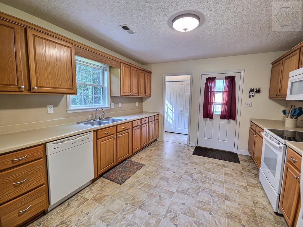 82 Crabtree Ln