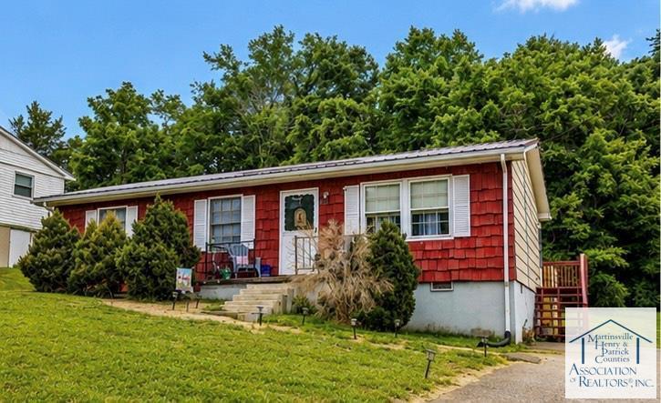 855 Southland Dr