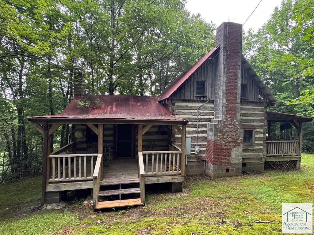 10024 Squirrel Spur Rd