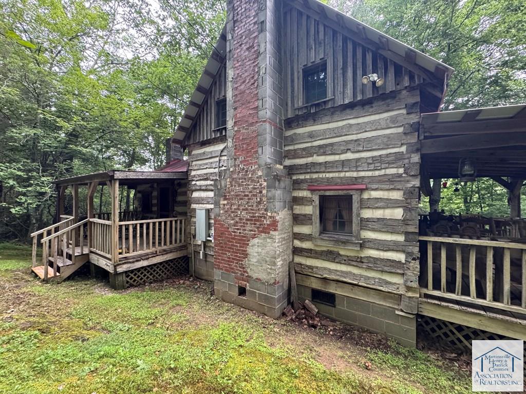 10024 Squirrel Spur Rd