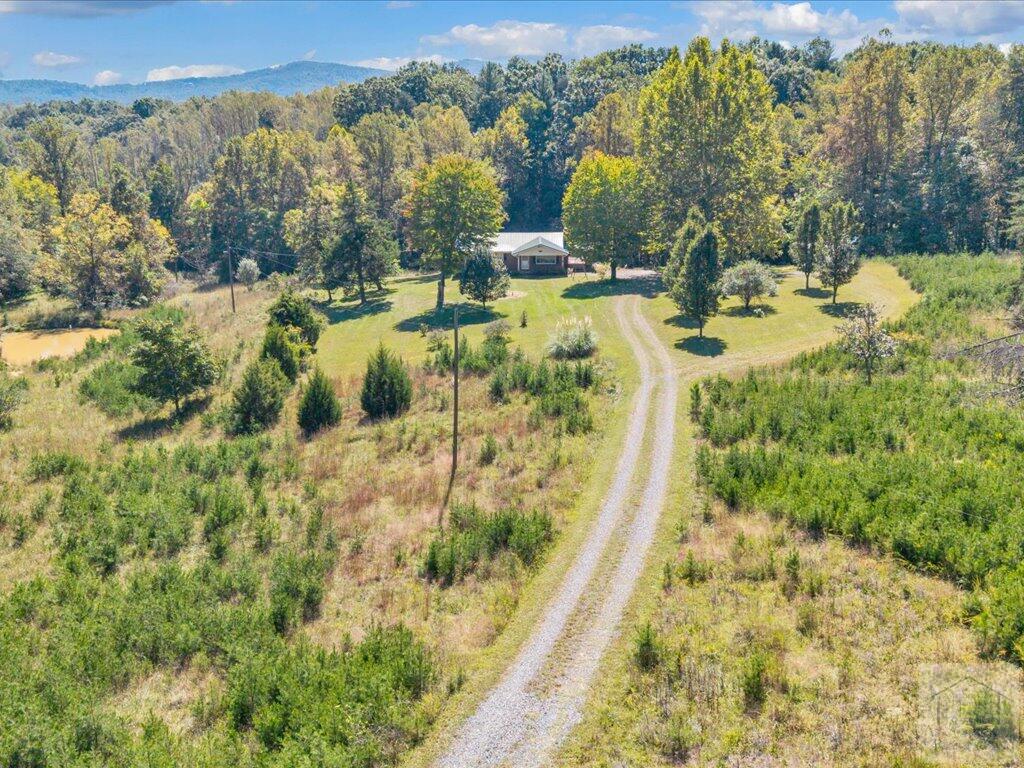 204 Millstone Rd