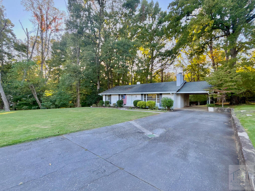 808 Corn Tassel Trail