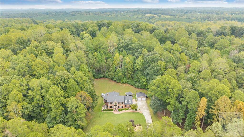136 Lombard Circle