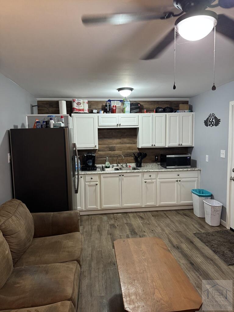 258 Willow Green Ln