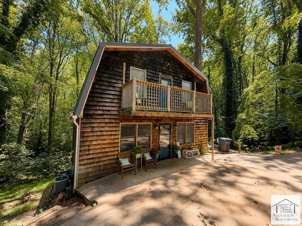 1253 Lanier Rd