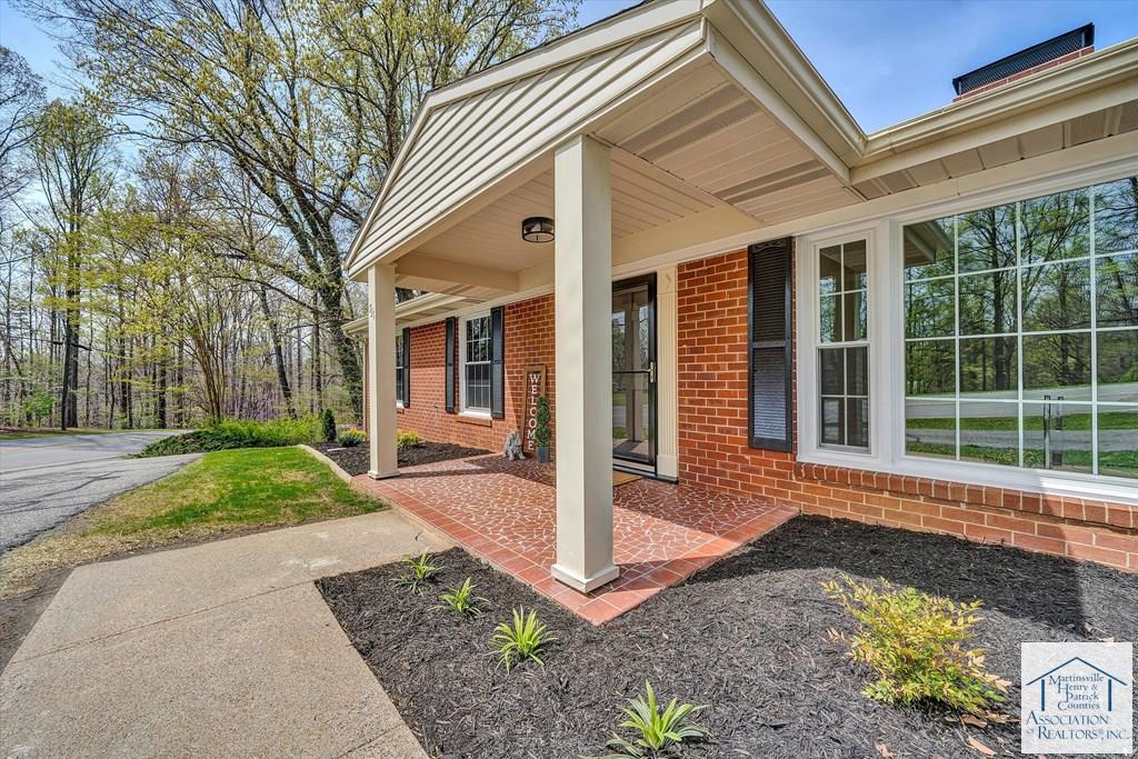 731 Bassett Heights Rd