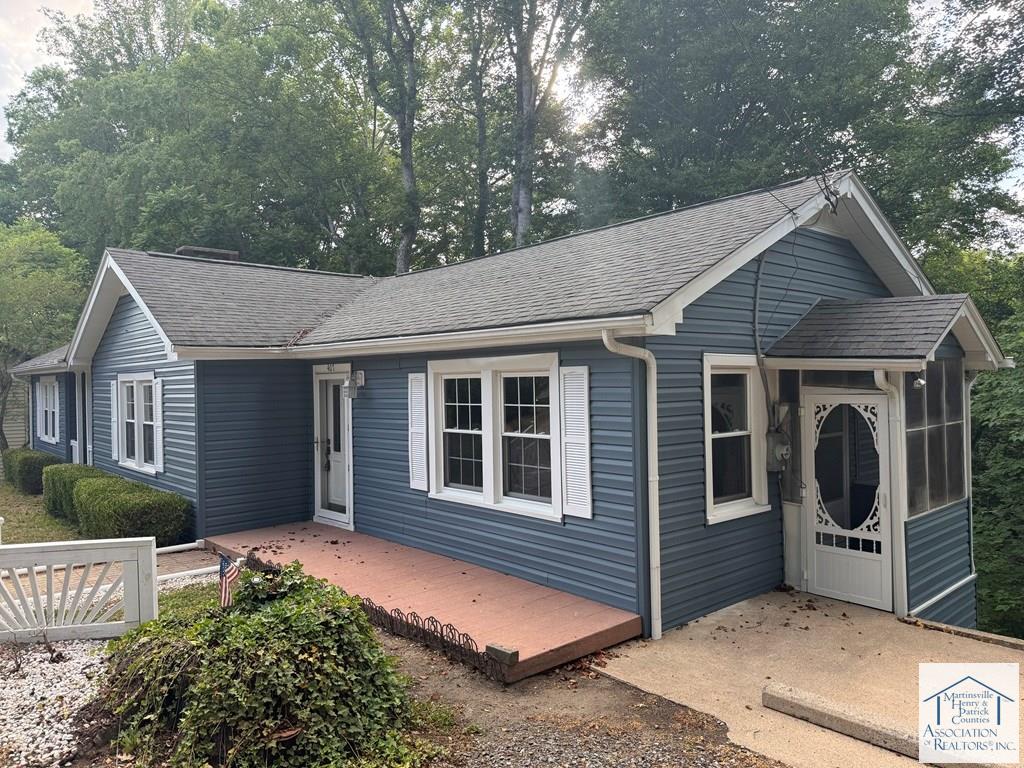407 Ridgewood Rd