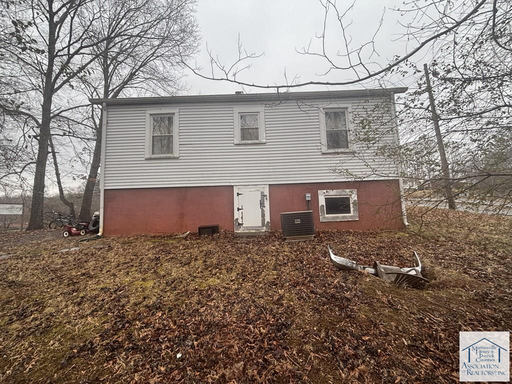 1310 Daniels Creek Rd