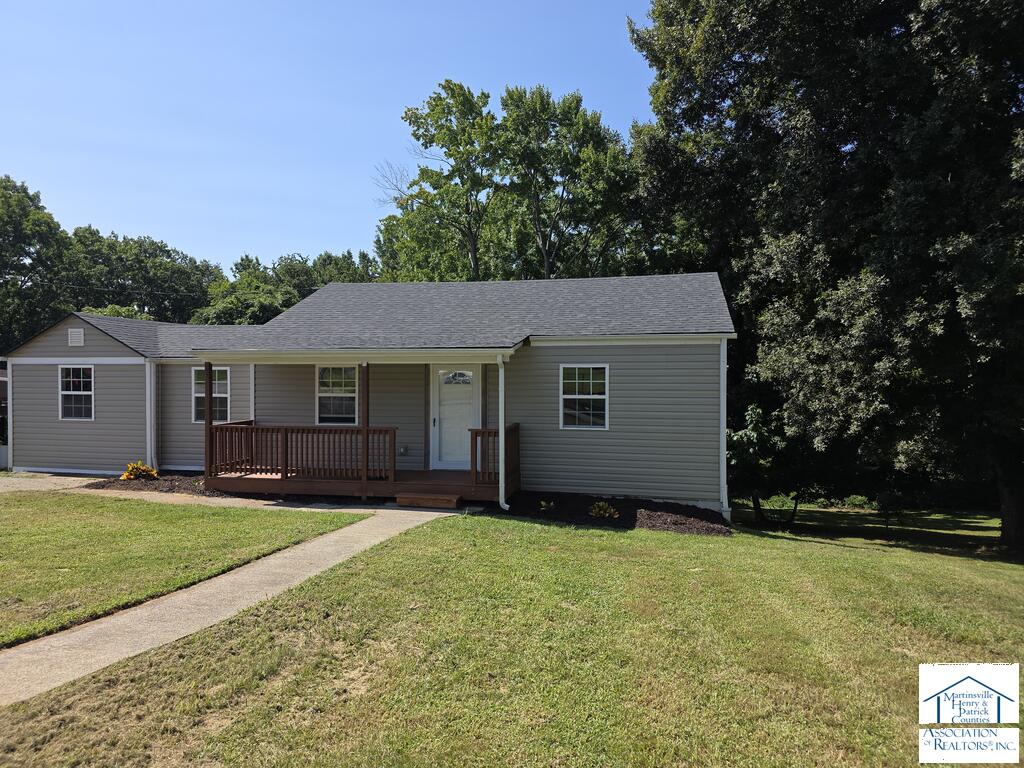 922 Myrtle