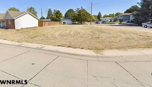 717 EVERGREEN ST, KIMBALL, NE 69145 - Image 3ce419a3bf4e2bc8359a8e21f1e54e9b/2729306899
