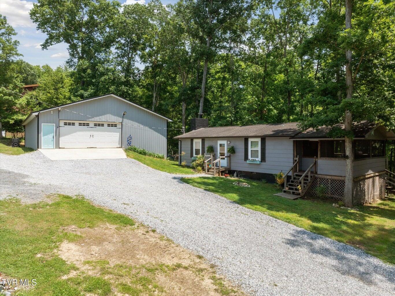 929 Black Alder Ln 1