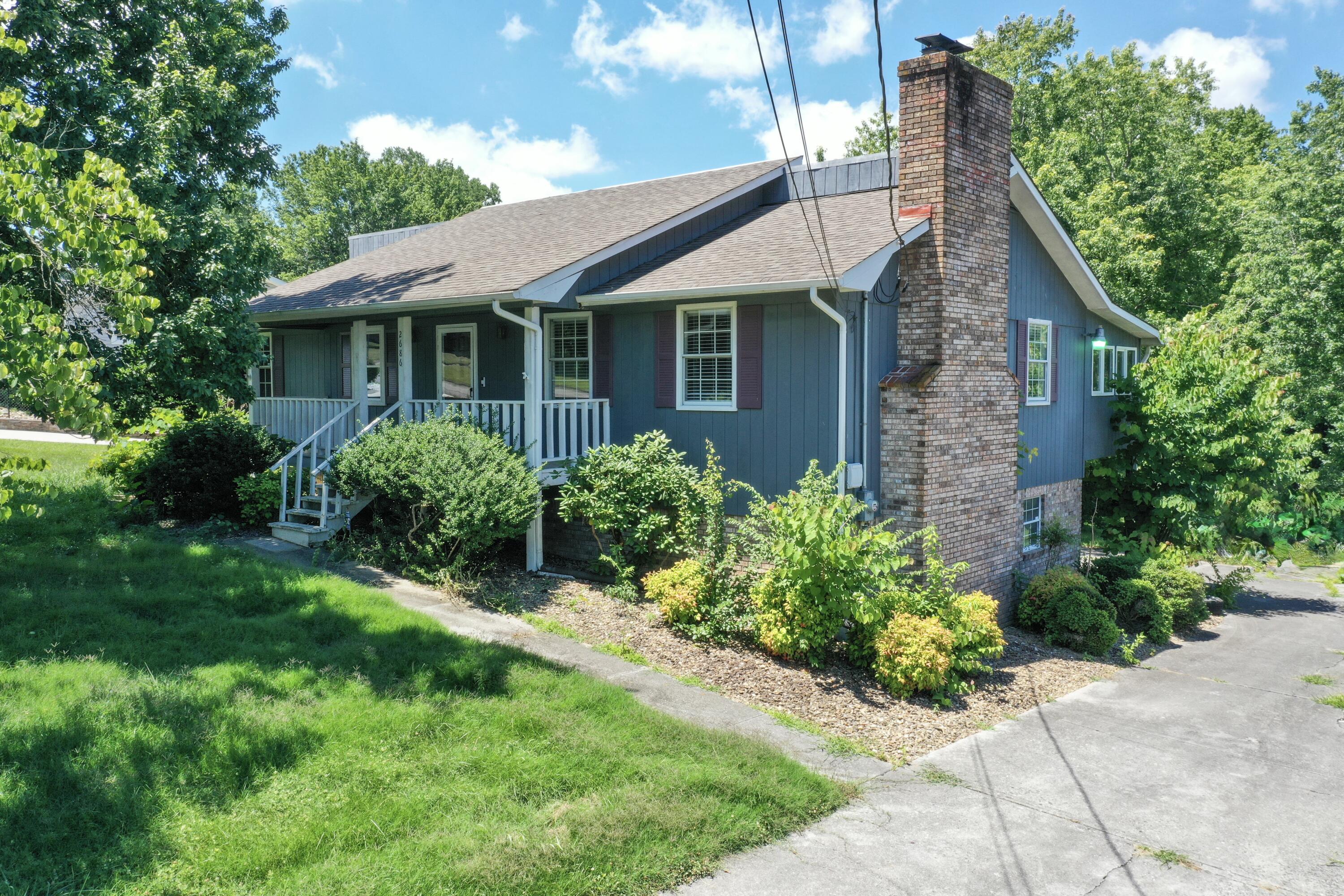 Photo 1 of 44 — 2686 Lakemont Circle, Morristown, TN 37814