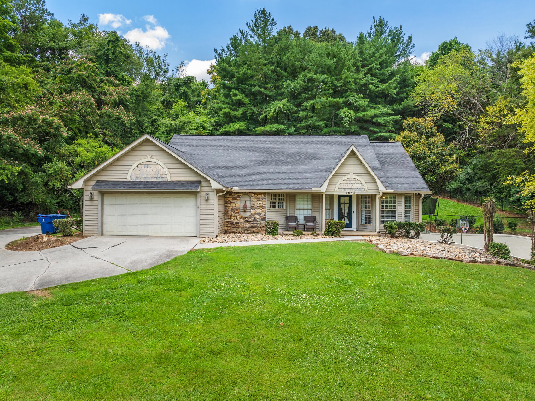 Photo 1 of 48 — 1945 Ridgewood Drive, Jefferson City, TN 37760
