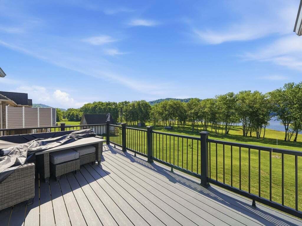 Rogersville, Tennessee, 37857, United States, 3 Bedrooms Bedrooms, ,3 BathroomsBathrooms,Residential,Active,2041819