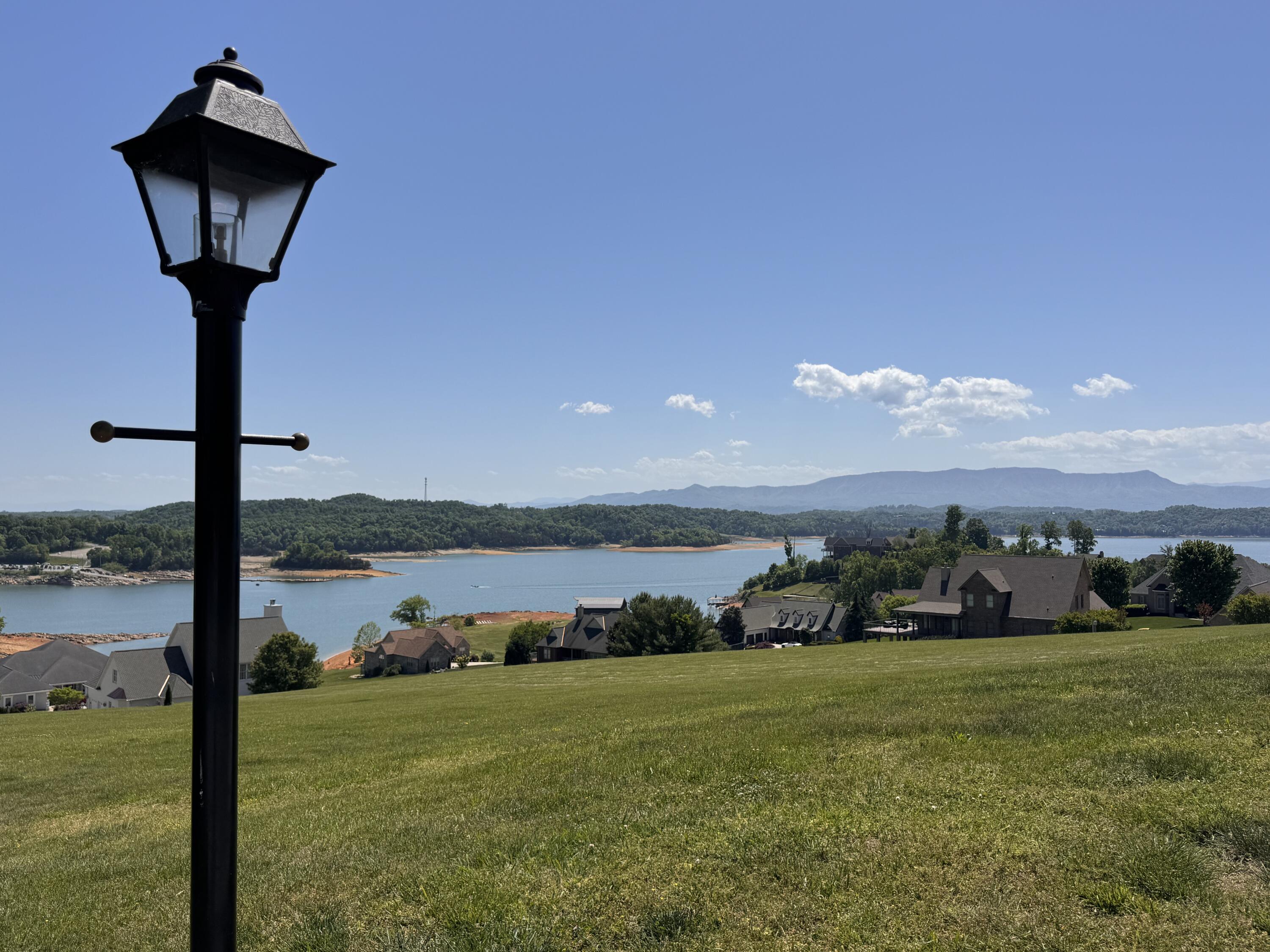 WELCOME TO MAJESTIC BAY