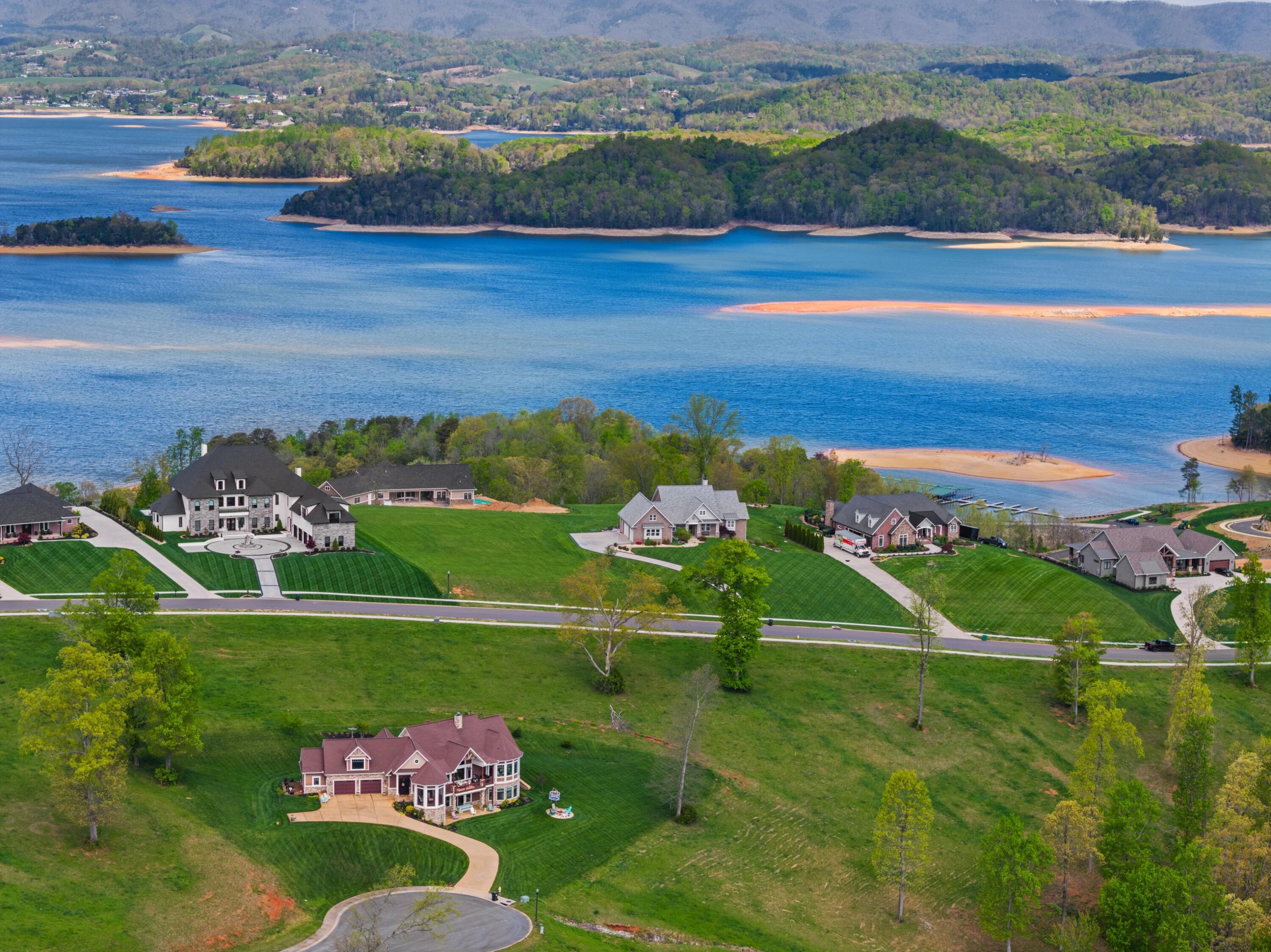 Morristown, Tennessee, 37814, United States, 4 Bedrooms Bedrooms, ,4 BathroomsBathrooms,Residential,Active,2031764