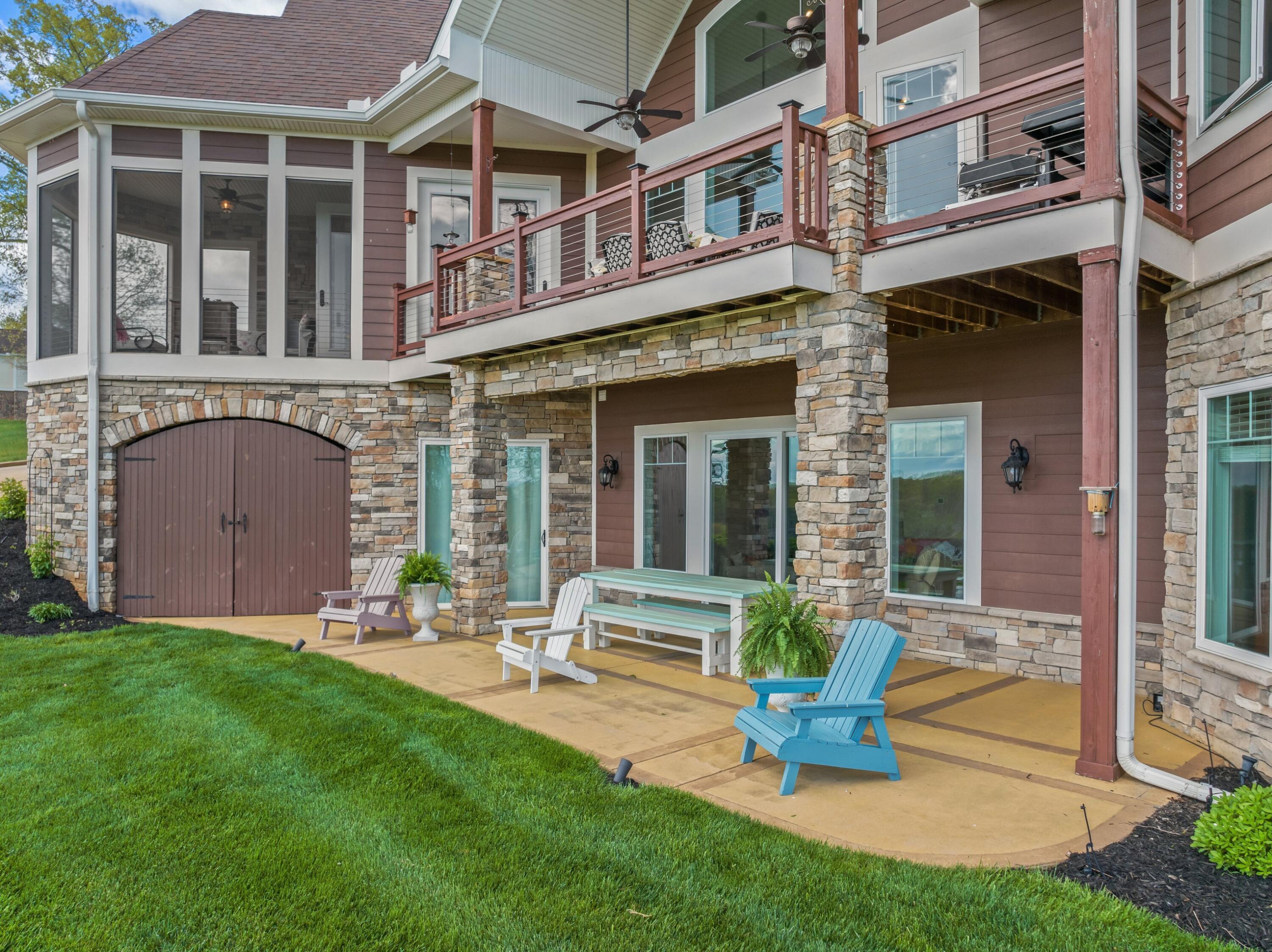 Morristown, Tennessee, 37814, United States, 4 Bedrooms Bedrooms, ,4 BathroomsBathrooms,Residential,Active,2031764