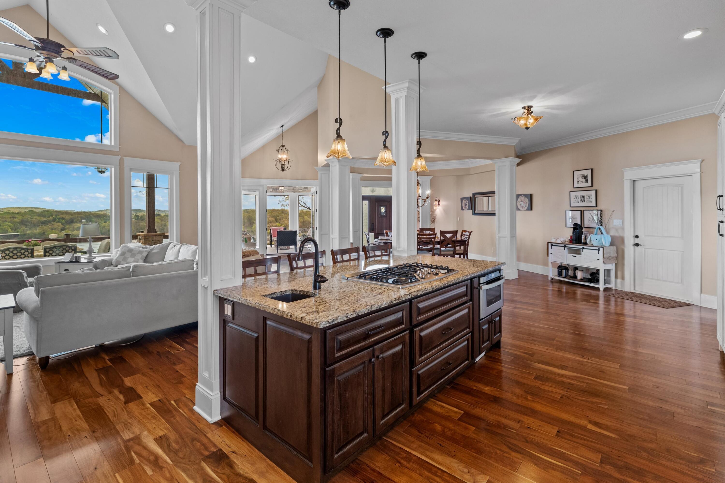 Morristown, Tennessee, 37814, United States, 4 Bedrooms Bedrooms, ,4 BathroomsBathrooms,Residential,Active,2031764