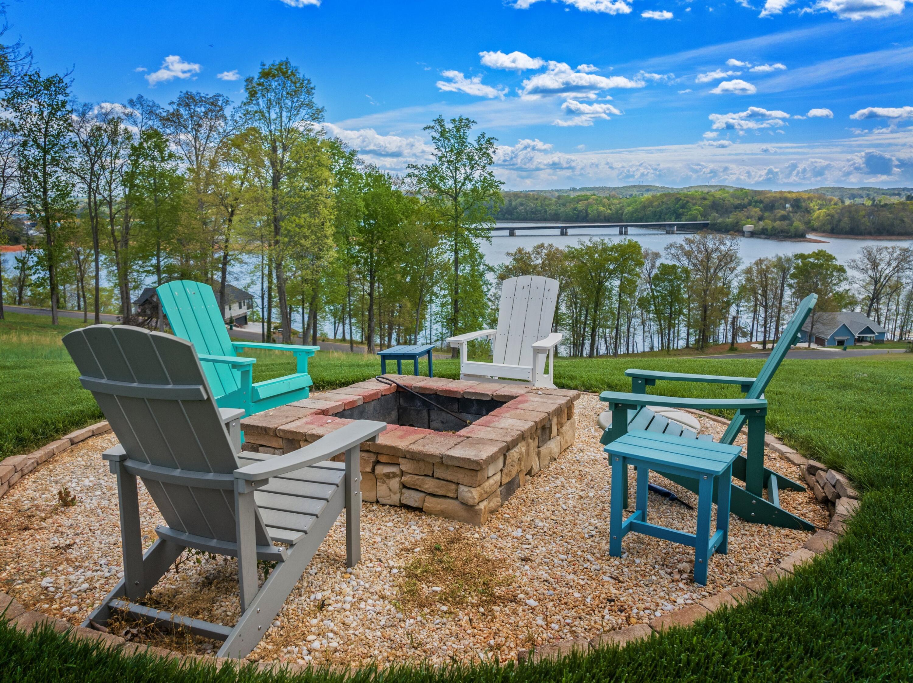 Morristown, Tennessee, 37814, United States, 4 Bedrooms Bedrooms, ,4 BathroomsBathrooms,Residential,Active,2031764