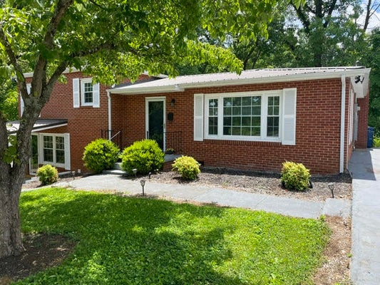 460 ASH ST, MORRISTOWN, TN 37813 - Image 83bfd6b76e04f235cd8a2effbcdc020a/1016458781