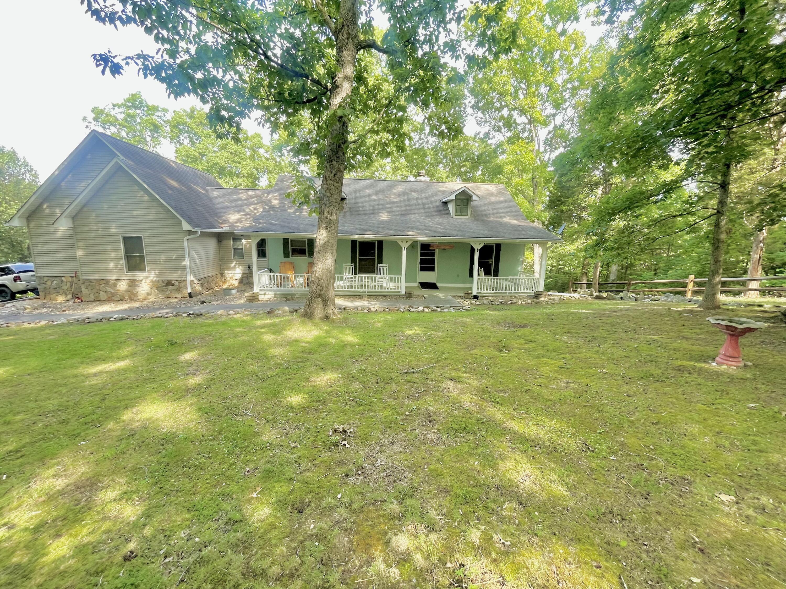 Photo 1 of 28 — 120 Atalaya Drive, Dandridge, TN 37725