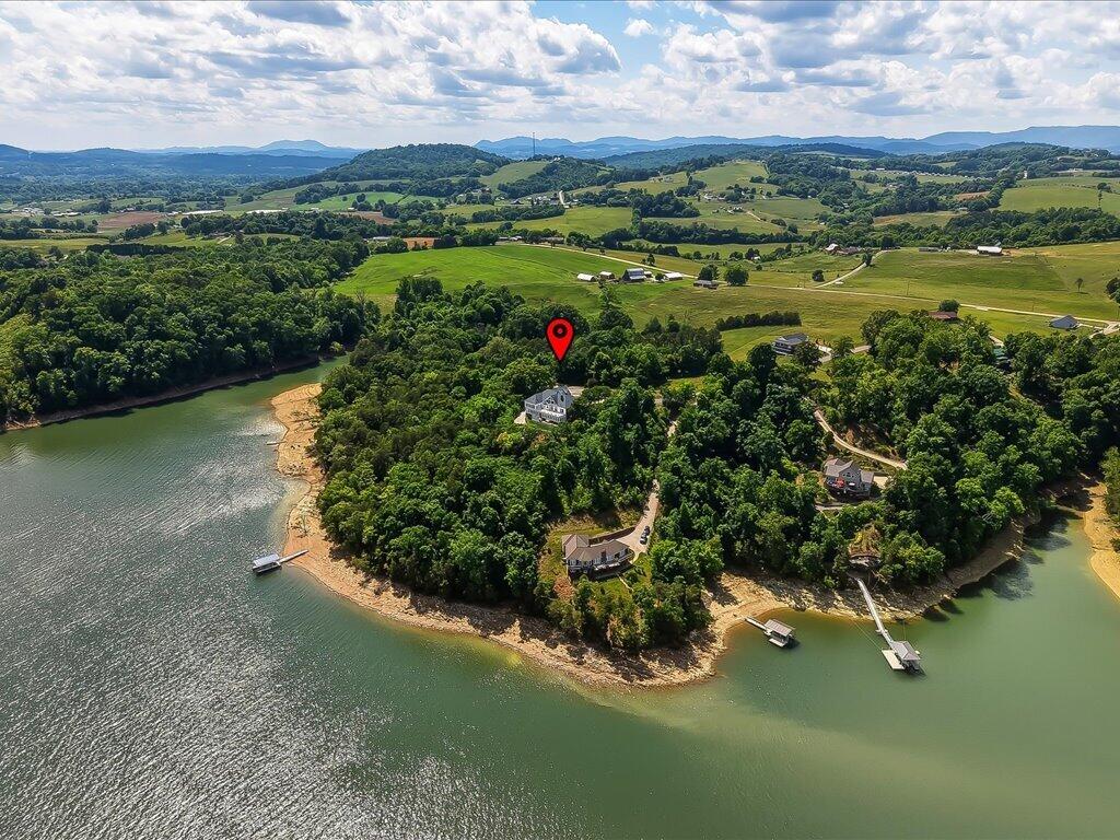 311 Alberts Cv, Rutledge, TN, 37861, USA, 4 Bedrooms Bedrooms, ,4 BathroomsBathrooms,Residential,Pending,311 Alberts Cv,711510