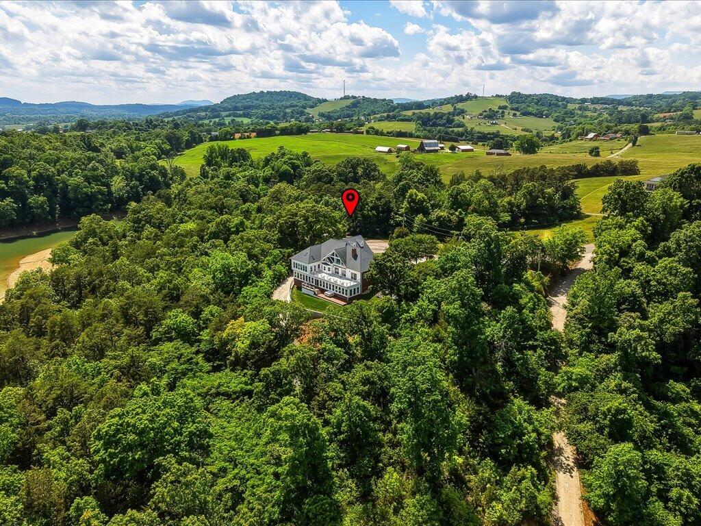 311 Alberts Cv, Rutledge, TN, 37861, USA, 4 Bedrooms Bedrooms, ,4 BathroomsBathrooms,Residential,Pending,311 Alberts Cv,711510