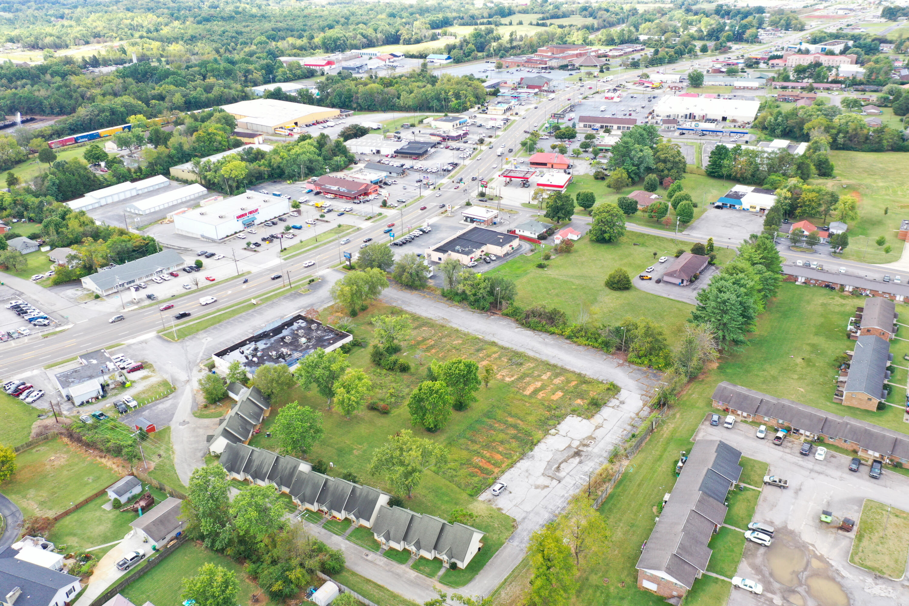 Photo 1 of 1 — 3304 W Andrew Johnson Highway, Morristown, TN 37814
