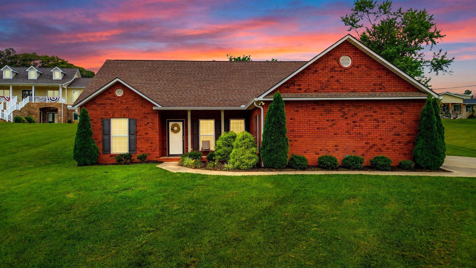 852 Isabell Drive - Photo 2