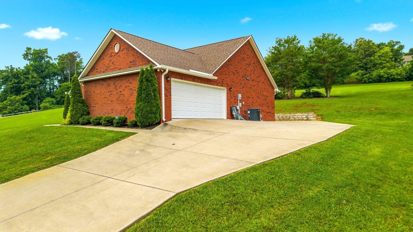 852 Isabell Drive - Photo 4