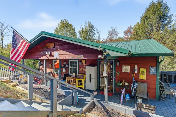 1725 RED BONE WAY, SEVIERVILLE, TN 37876 - Image cfae627badee78ee54fcb271fae61b93/2282616835