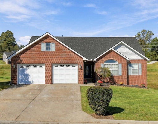 2003 BRIGHTS VIEW LN, MORRISTOWN, TN 37814 - Image d0030f99f30e27d634b2bbbb2cad7b3d/3172871103