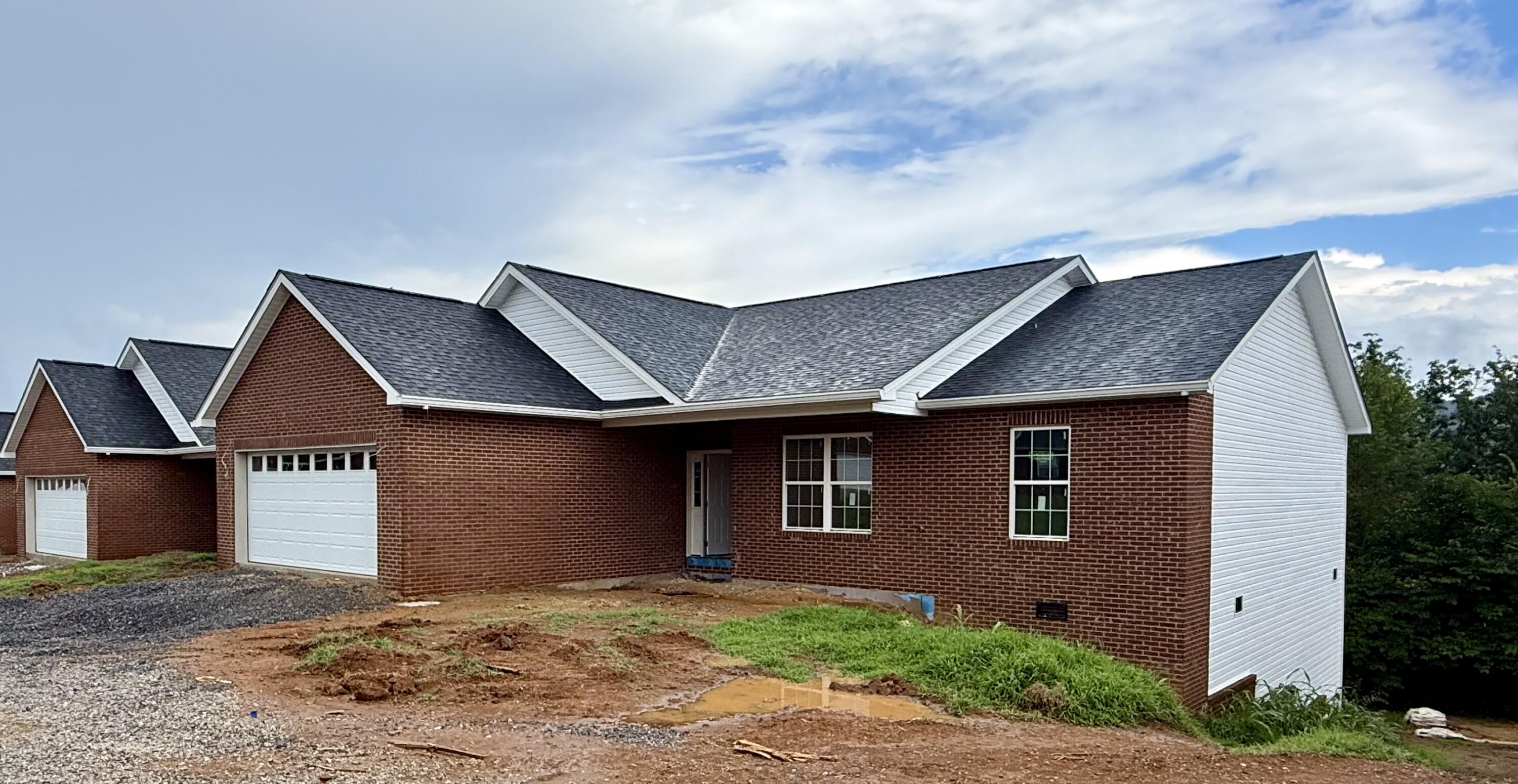 Photo 1 of 20 — 1055 Patriot Landing Drive, Dandridge, TN 37725