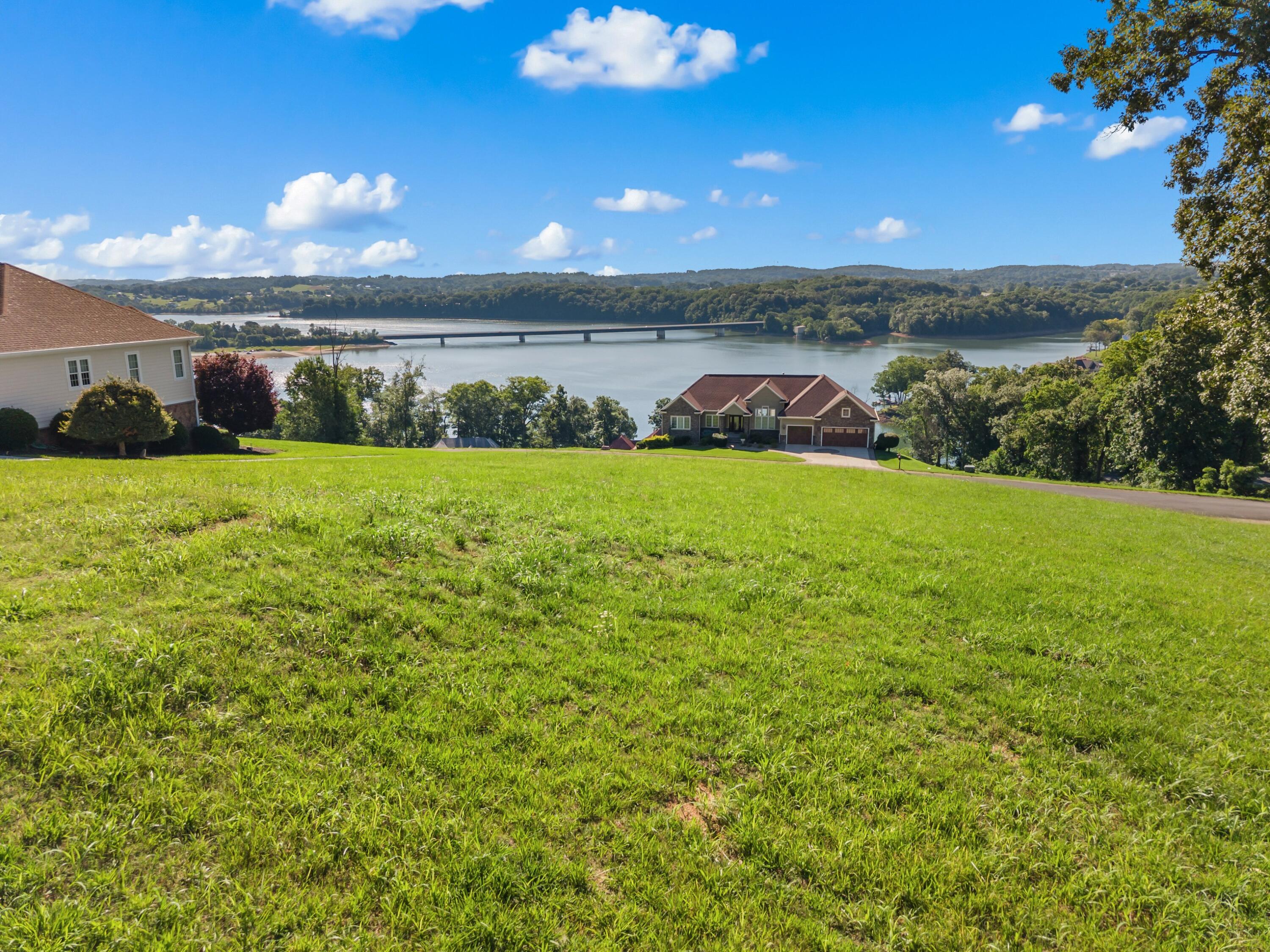 Photo 1 of 32 — 2465 Starboard Crest Road, Morristown, TN 37814
