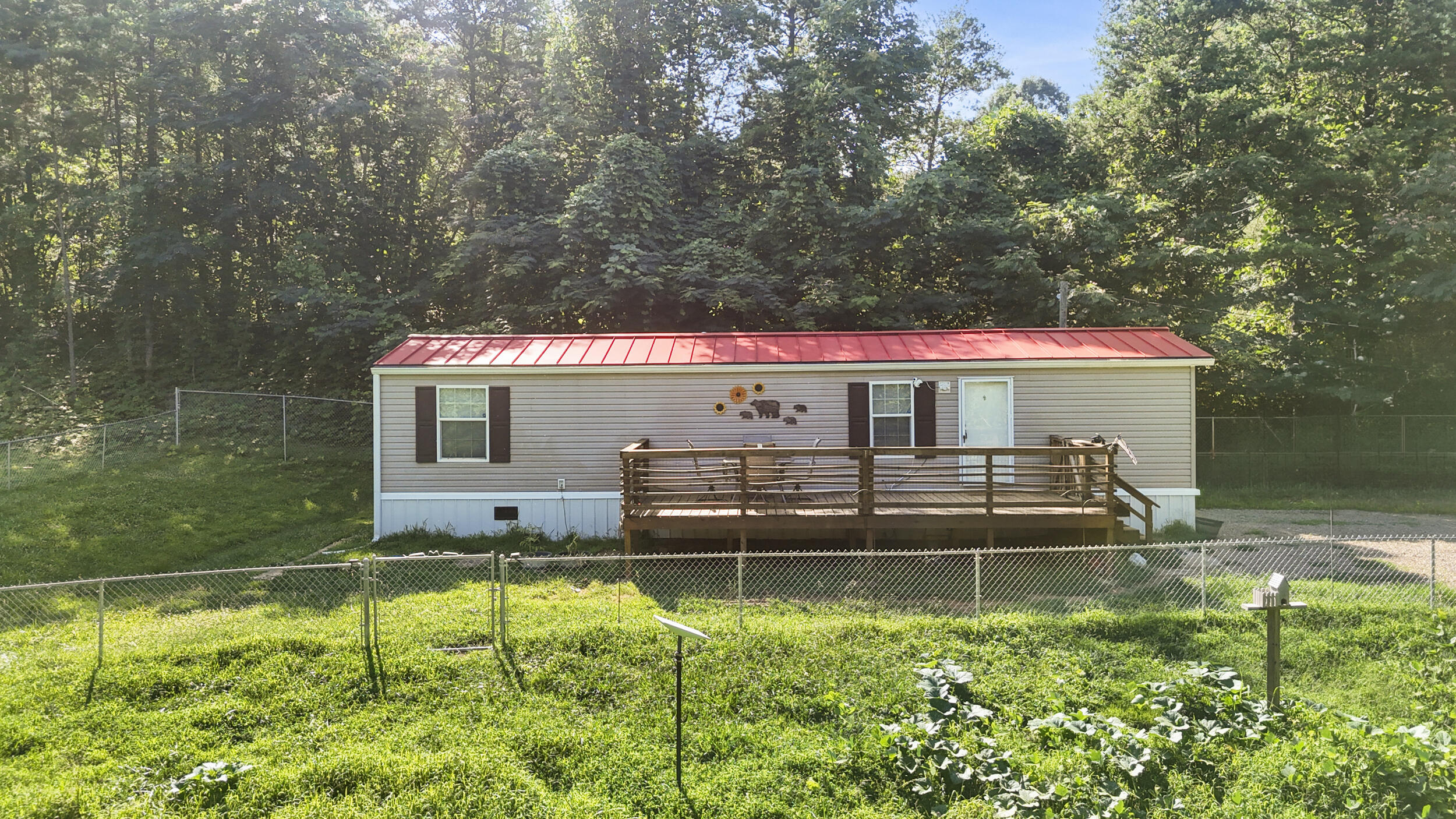 Photo 1 of 27 — 2199 Stoneview Way, Cosby, TN 37722